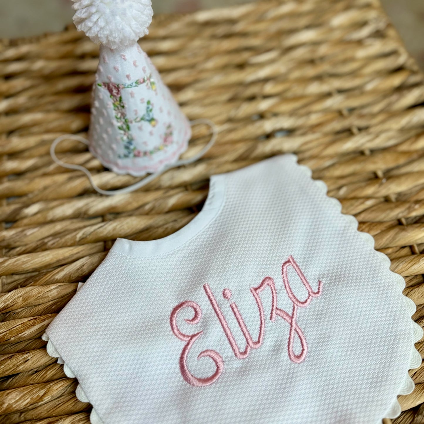 Pique Bib