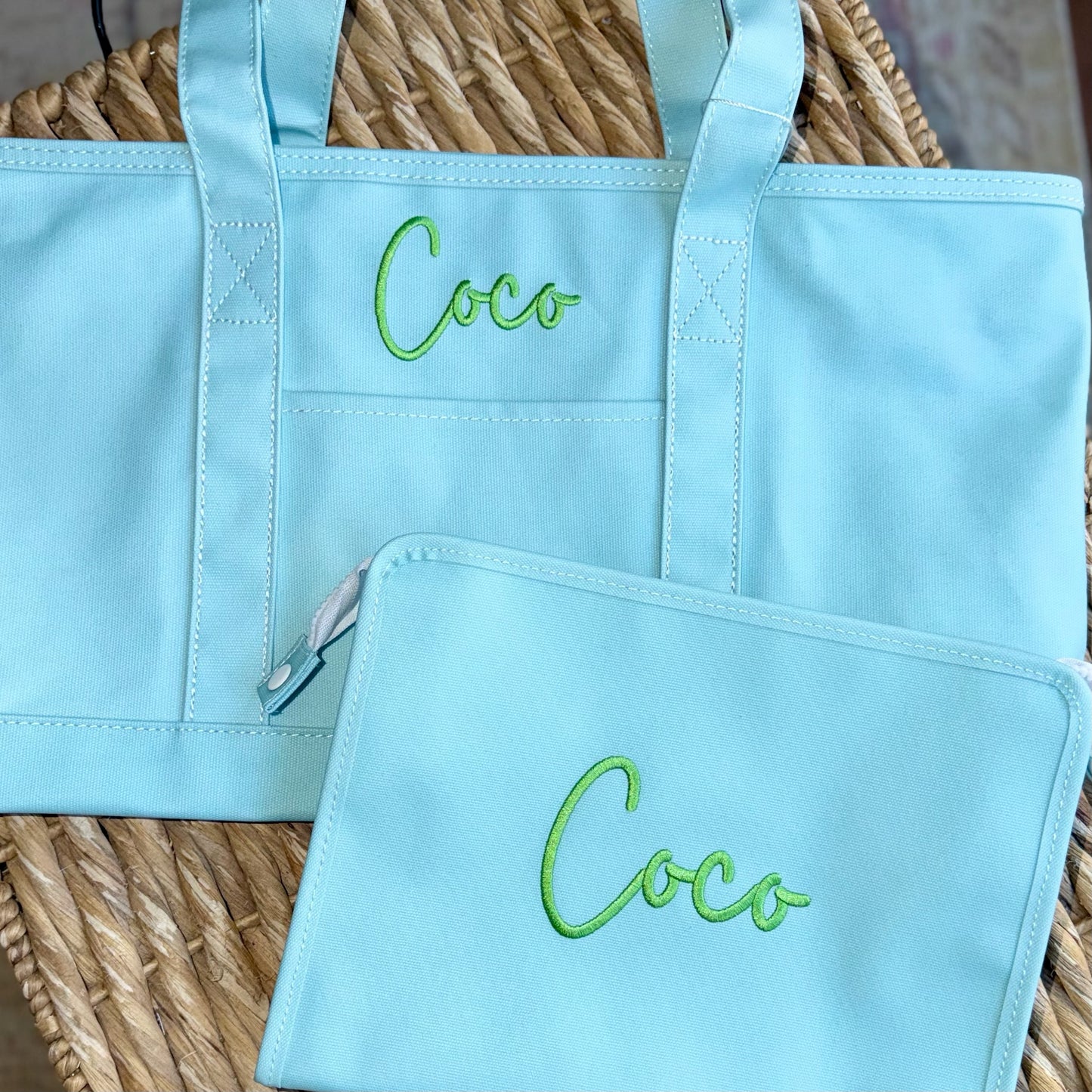 TRVL Medium Tote