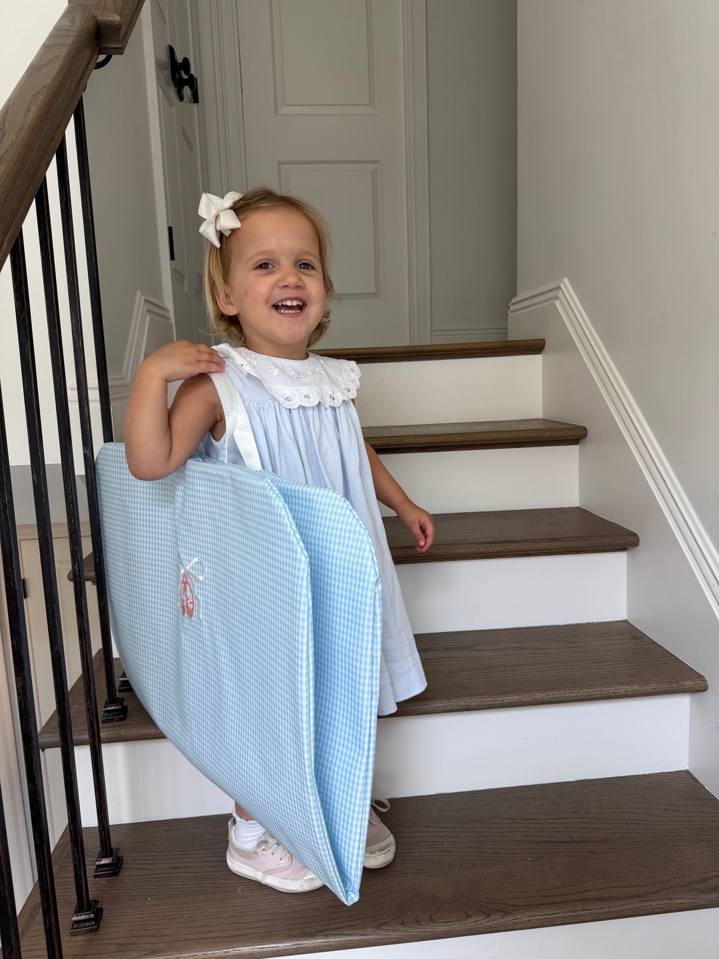 TRVL Ballet Pink Garment Bag