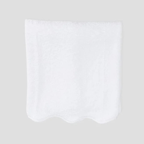 Weezie Scallop Hand Towel (set of 2)