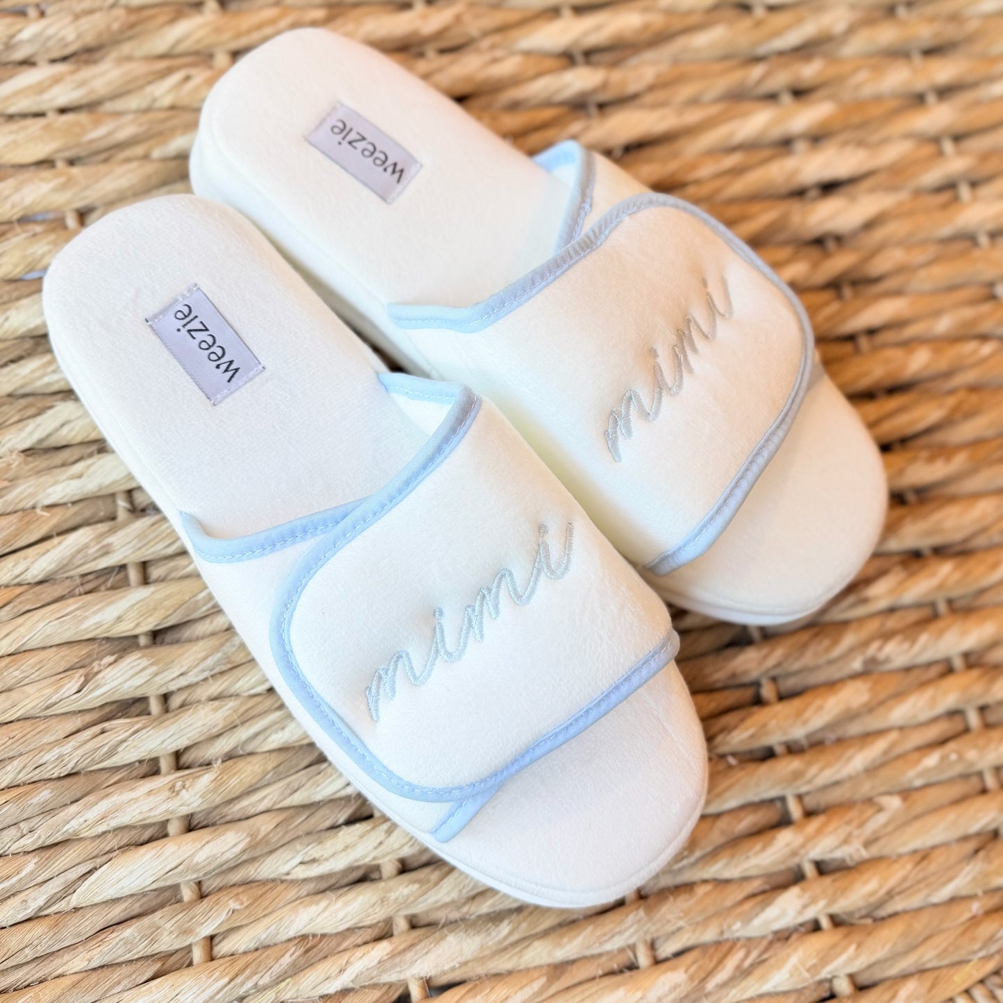 Weezie Adjustable Slippers