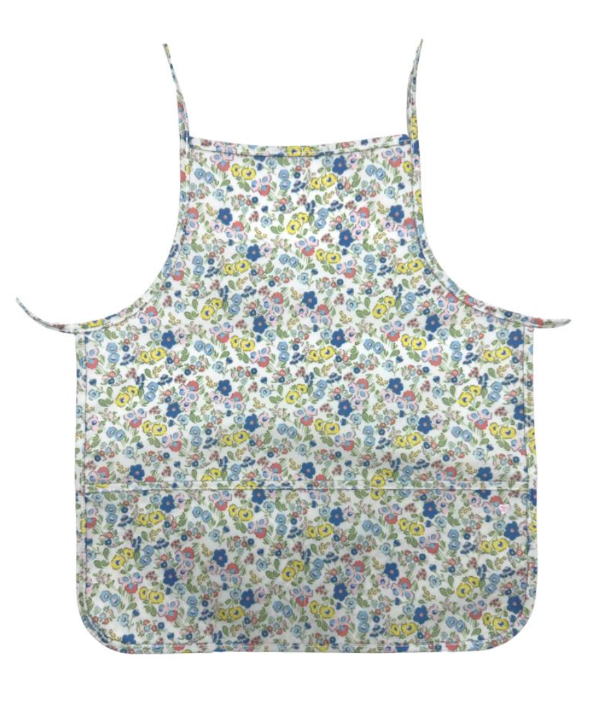TRVL Apron