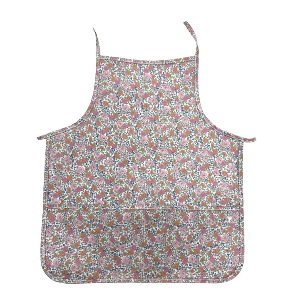TRVL Apron
