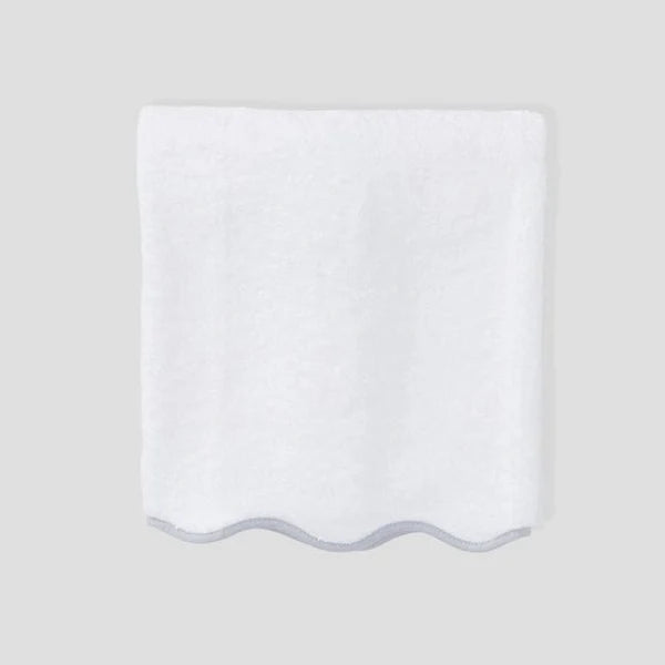 Weezie Scallop Hand Towel (set of 2)